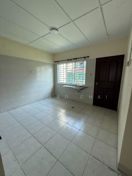 2-storey Terraced House for Rent in Taman Impian Emas (Skudai) - Howard Chai - Kitchen - PropertyGuru.com.my