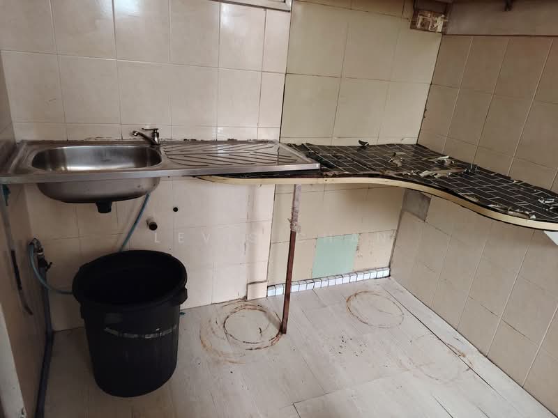 Kedai / Pejabat untuk Disewa di Ampang Jaya (Ampang) - Levis Chan - Kitchen - PropertyGuru.com.my