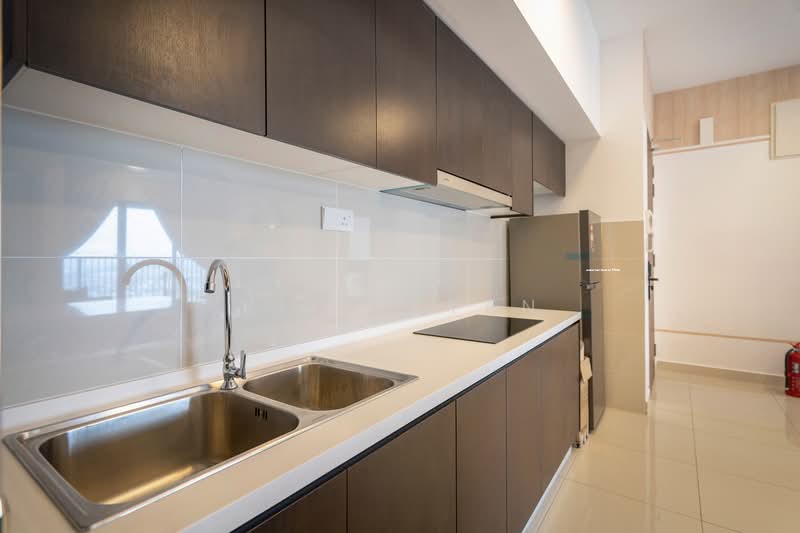Service Residence for Rent at Setia City Residences - Vitas Tan - Kitchen - PropertyGuru.com.my
