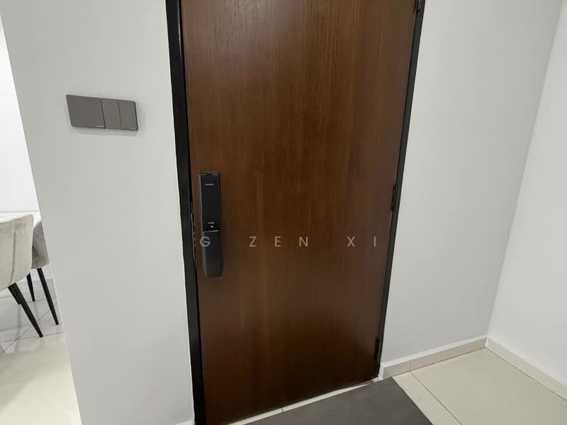 Kondominium untuk Dijual di Amberside @ Country Garden Danga Bay - NG ZEN XI - Entrance - PropertyGuru.com.my