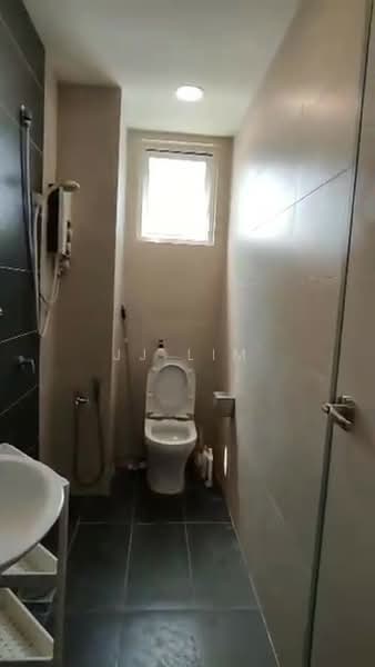 Service Residence for Rent at Pinnacle Sri Petaling - JJ Lim - Bathroom - PropertyGuru.com.my