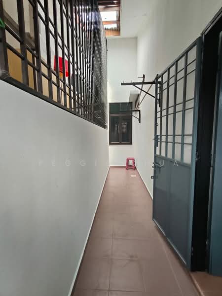 Rumah Teres 1 Tingkat untuk Dijual di Taman Puteri Wangsa (Ulu Tiram) - Peggie Chua - PropertyGuru.com.my