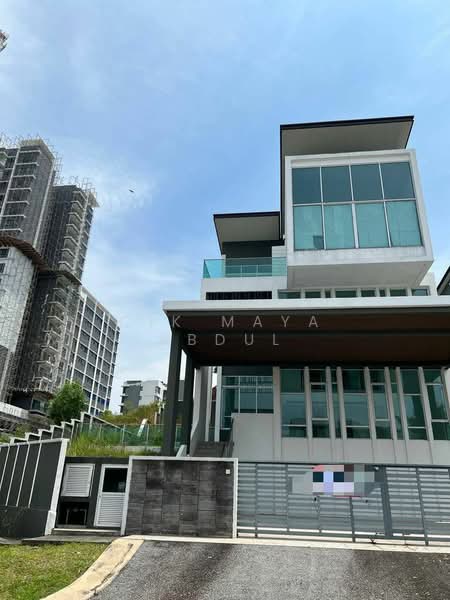Bungalow for Sale in Ulu Kelang (Kuala Lumpur) - Cik Maya Abdul - Exterior - PropertyGuru.com.my