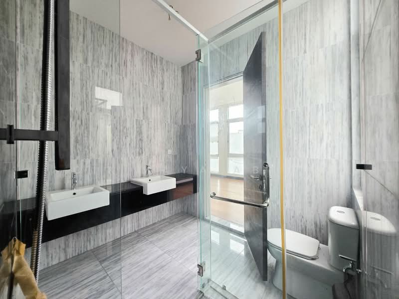 Bungalow for Sale in Ulu Kelang (Kuala Lumpur) - Cik Maya Abdul - Bathroom - PropertyGuru.com.my