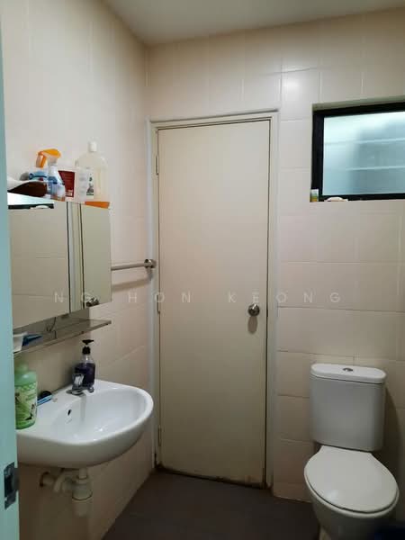 Rumah Teres 2 Tingkat untuk Dijual di Abadi Heights (Puchong) - Ng Hon Keong - Bathroom - PropertyGuru.com.my