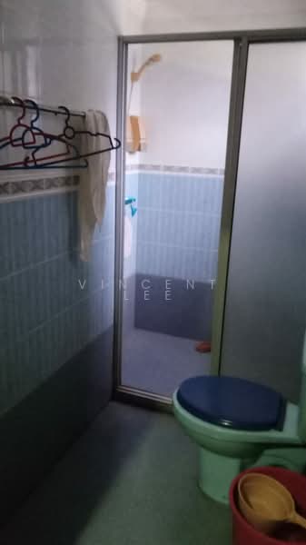 Rumah Teres 2 Tingkat untuk Disewa di Taman Mega Jaya (Ampang) - Vincent Lee - Bathroom - PropertyGuru.com.my