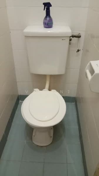 Rumah Teres 2 Tingkat untuk Disewa di Taman Mega Jaya (Ampang) - Vincent Lee - Bathroom - PropertyGuru.com.my
