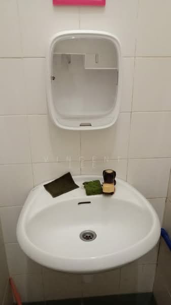 Rumah Teres 2 Tingkat untuk Disewa di Taman Mega Jaya (Ampang) - Vincent Lee - Bathroom - PropertyGuru.com.my