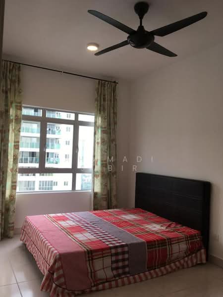 Kondominium untuk Dijual di Sky Awani Residensi 1 - Ahamadi Sabir - Bedroom - PropertyGuru.com.my