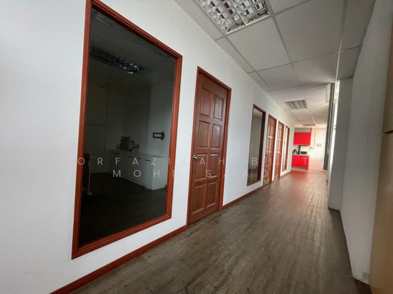 Factory for Sale in Taman Perindustrian Puchong (Puchong) - Norfazilah Binti Mohd Saad - Corridor - PropertyGuru.com.my
