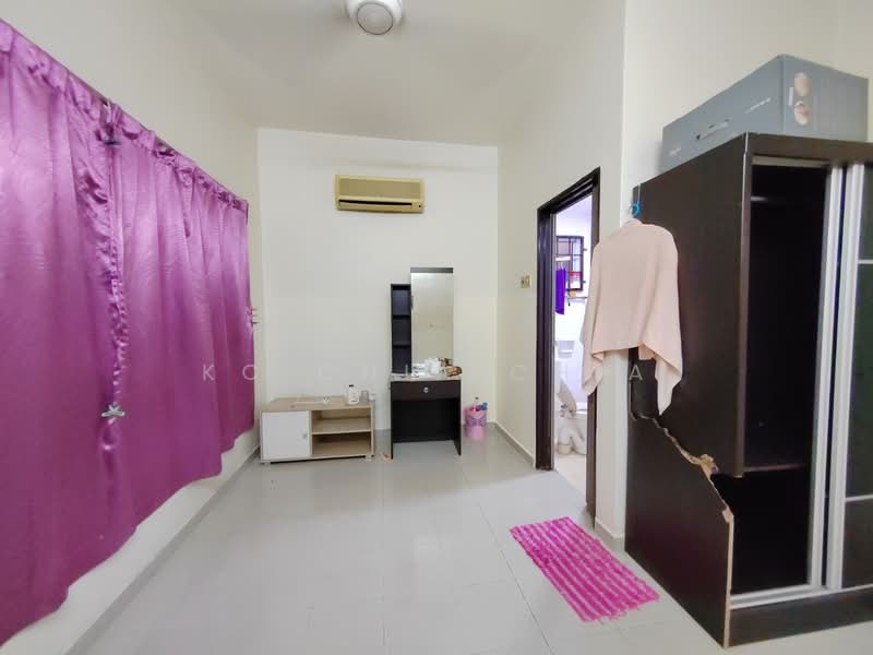 Pangsapuri untuk Dijual di Taman Kinrara Section 2 Apartment - Kc Chia Chia - Interior - PropertyGuru.com.my