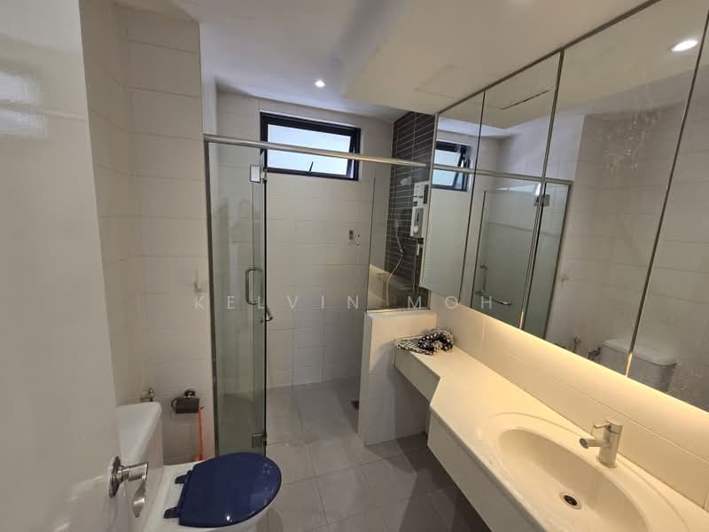 Kondominium untuk Dijual di Casa Kiara II - Kelvin Moh - Bathroom - PropertyGuru.com.my