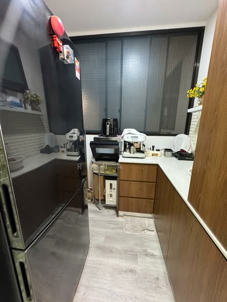 Servis Apartment untuk Dijual di Lavile Kuala Lumpur - Rina . - Kitchen - PropertyGuru.com.my