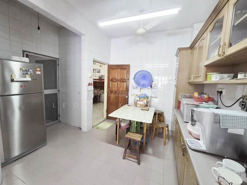 Rumah Teres 2-Tingkat untuk Dijual di SS2 (Petaling Jaya) - Leong Kok Fei - Kitchen - PropertyGuru.com.my
