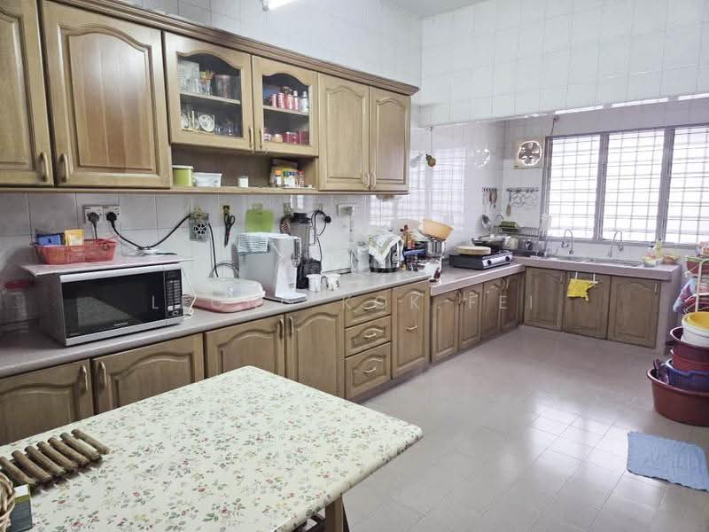 Rumah Teres 2-Tingkat untuk Dijual di SS2 (Petaling Jaya) - Leong Kok Fei - Kitchen - PropertyGuru.com.my