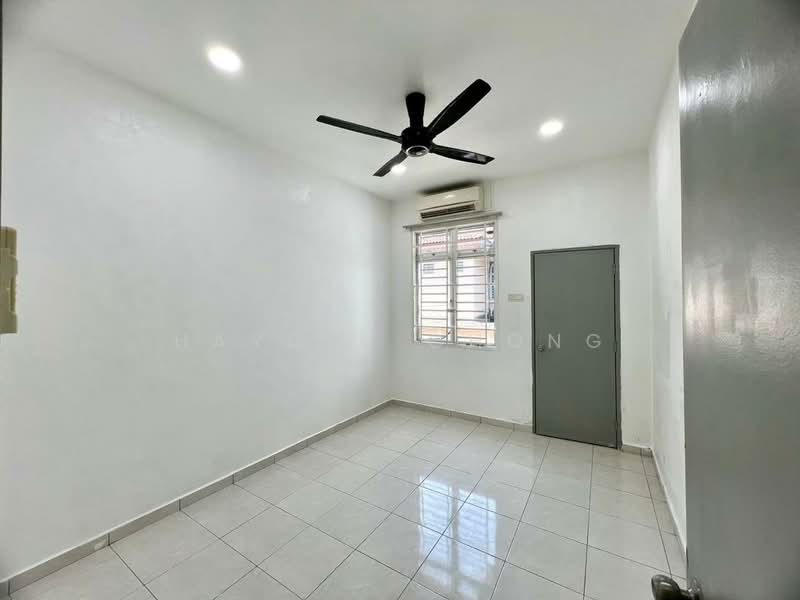 Rumah Teres 2 Tingkat untuk Dijual di Taman Mount Austin (Tebrau) - Hayden Chong - Interior - PropertyGuru.com.my