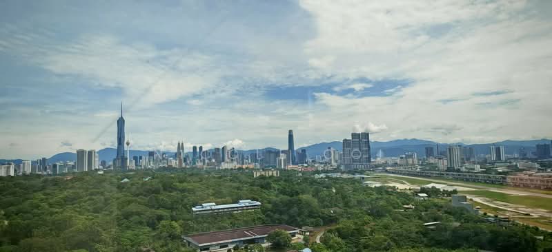 Pejabat untuk Disewa di Taman Desa (Kuala Lumpur) - Nicole Ooi - View - PropertyGuru.com.my