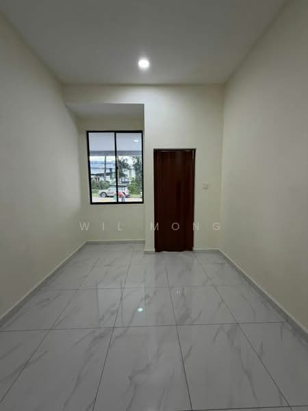 1-storey Terraced House for Sale in Taman Sri Bahagia (Tampoi) - Wil Mong - Interior - PropertyGuru.com.my