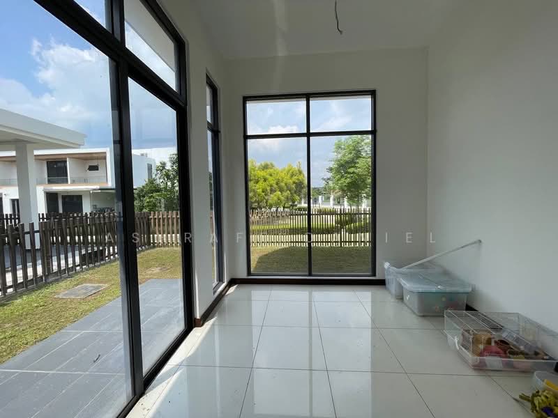 Rumah Berkembar untuk Dijual di Telok Panglima Garang (Selangor) - Ashraff Daniel - PropertyGuru.com.my