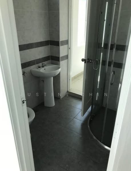 2-storey Terraced House for Rent in Ipoh (Perak) - Justine Chin - Bathroom - PropertyGuru.com.my
