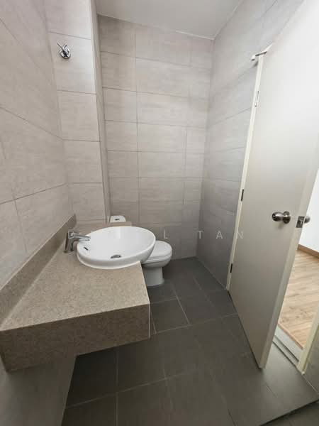 Terraced House for Sale in Hulu Langat (Selangor) - Daniel Tan - Bathroom - PropertyGuru.com.my