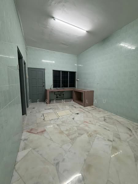 Rumah Teres 2 Tingkat untuk Disewa di Kapar (Selangor) - Serena Lau - Kitchen - PropertyGuru.com.my