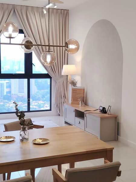 Kondominium untuk Disewa di Skyline KL - Goh Chun Poh - Dining Room - PropertyGuru.com.my