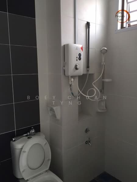 2-storey Terraced House for Rent in Bandar Dato Onn (Tebrau) - Boey Chuan Tyng - Bathroom - PropertyGuru.com.my
