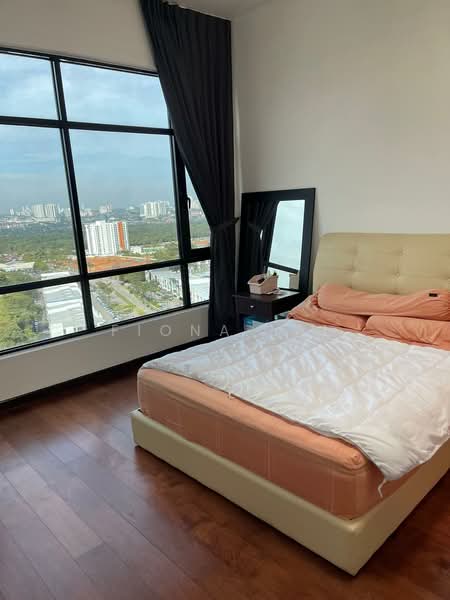 Servis Apartment untuk Dijual di Molek Regency - Fiona Lai - Bedroom - PropertyGuru.com.my