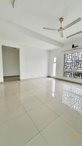 Semi-Detached House for Sale in Setia Damai (Setia Alam) - Yongsen Lim - Living Room - PropertyGuru.com.my