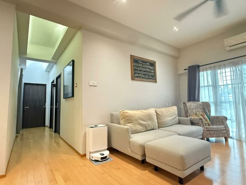 Kondominium untuk Dijual di Hartamas Regency 1 - Juliana Mahmud - Living Room - PropertyGuru.com.my