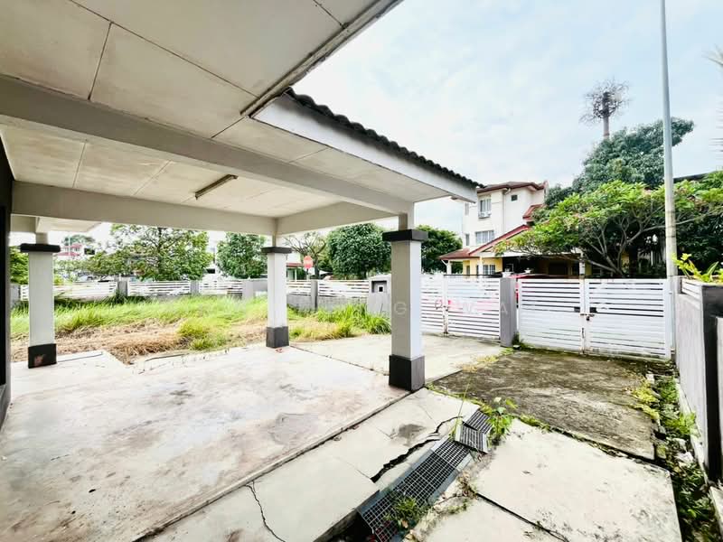 Rumah Teres untuk Dijual di Taman Aman Putra (Puchong) - Wai Ann Teng - Exterior - PropertyGuru.com.my