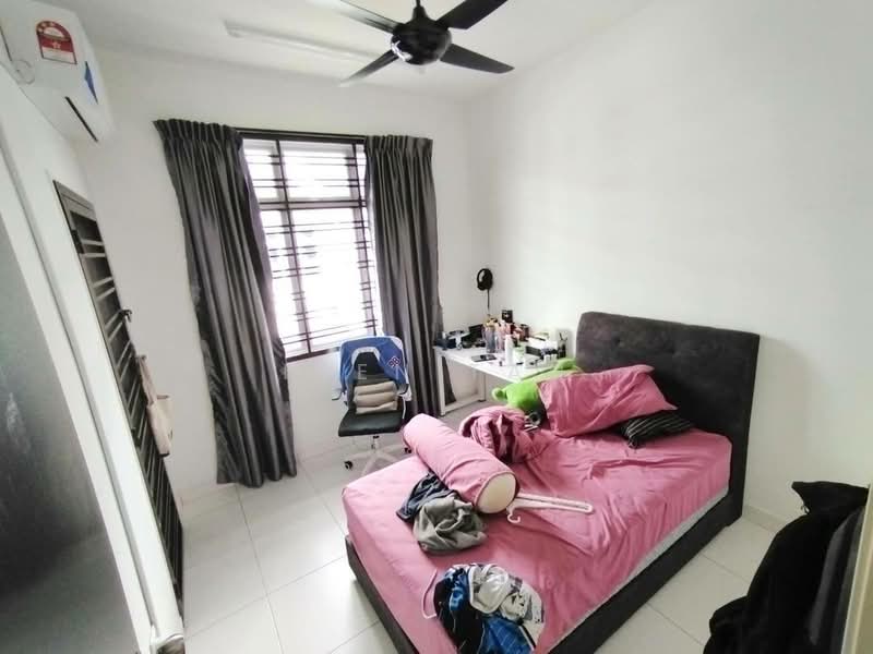 2-storey Terraced House for Sale in Mutiara Rini (Skudai) - Iden Tan - Bedroom - PropertyGuru.com.my