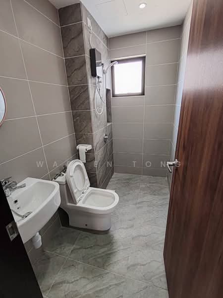 Service Residence for Sale at Veranda Residence - Warren Tong - PropertyGuru.com.my