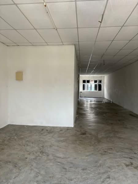 Shop for Rent in Johor Bahru (Johor) - Howard Chai - Interior - PropertyGuru.com.my