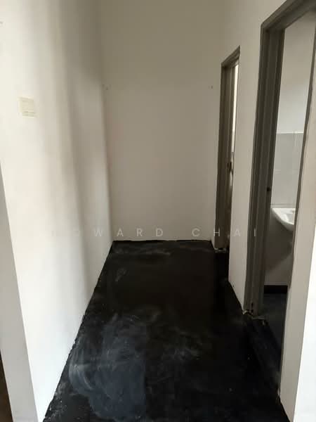 Shop for Rent in Johor Bahru (Johor) - Howard Chai - Corridor - PropertyGuru.com.my