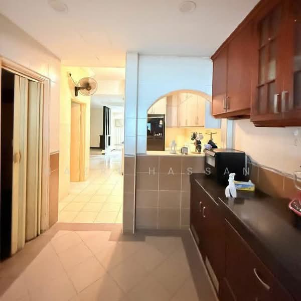 Rumah Teres 2 Tingkat untuk Dijual di Kampung Merbau Sempak Tambahan (Sungai Buloh) - Nazri Hassan - PropertyGuru.com.my