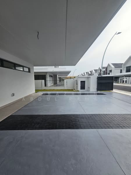 Rumah Berkembar untuk Dijual di Elmina (Shah Alam) - Norazrein Abdul Raman - Exterior - PropertyGuru.com.my