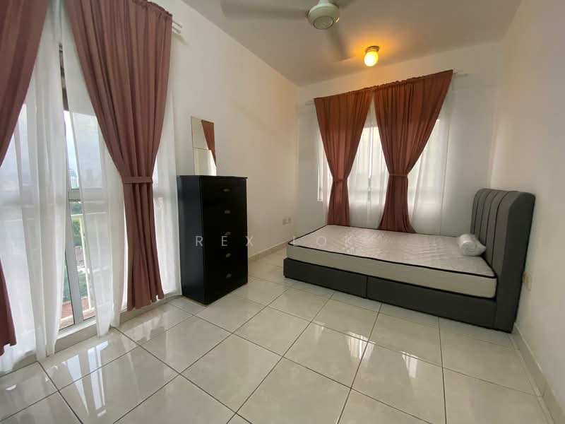 Kondominium untuk Disewa di Perdana View - Rex Lok - Bedroom - PropertyGuru.com.my