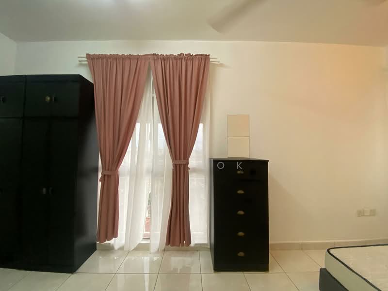 Kondominium untuk Disewa di Perdana View - Rex Lok - Bedroom - PropertyGuru.com.my
