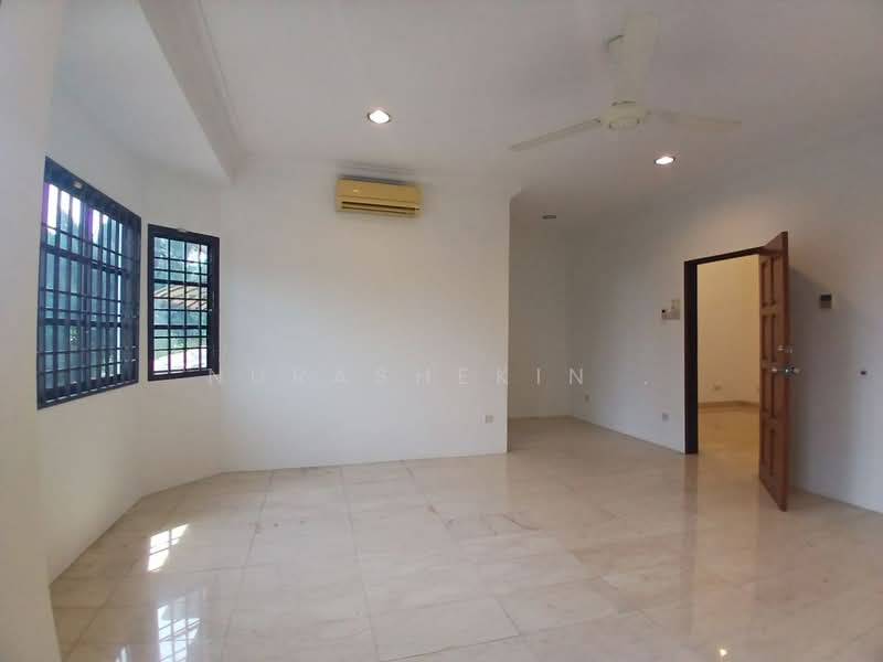 Rumah Teres 2 Tingkat untuk Dijual di Taman Rasah Jaya (Rasah) - Nurashekin . - Living Room - PropertyGuru.com.my