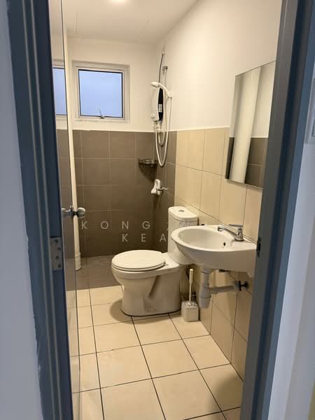 Servis Apartment untuk Disewa di Kiara Kasih - Kong Wai Keat - Bathroom - PropertyGuru.com.my