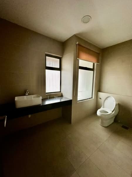 2-storey Terraced House for Rent in Alam Impian (Shah Alam) - Elaine Chin - Bathroom - PropertyGuru.com.my