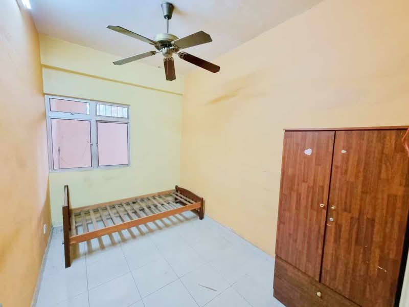 2-storey Terraced House for Sale in Taman Meranti Jaya (Puchong) - Evan Goh - Bedroom - PropertyGuru.com.my