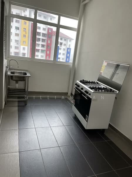 Condominium for Rent at D'suria Condominium - Gillian Tan - Kitchen - PropertyGuru.com.my