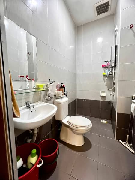 1-storey Terraced House for Sale in Bandar Putra (Kulai) - Iden Tan - Bathroom - PropertyGuru.com.my