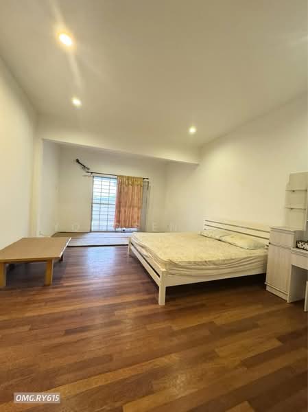 2-storey Terraced House for Sale in Bandar Bukit Raja (Klang) - Yongsen Lim - Bedroom - PropertyGuru.com.my