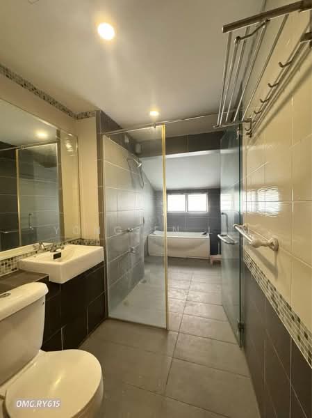 2-storey Terraced House for Sale in Bandar Bukit Raja (Klang) - Yongsen Lim - Bathroom - PropertyGuru.com.my