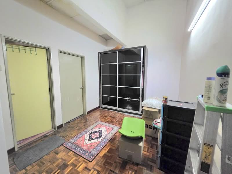 Rumah Teres 2 Tingkat untuk Dijual di Seksyen 27 (Shah Alam) - Ashraff Daniel - PropertyGuru.com.my