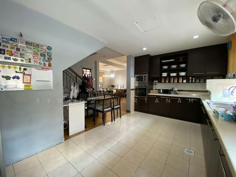 Vila Berkembar untuk Dijual di Shah Alam (Selangor) - Syukor Hartanah - Kitchen - PropertyGuru.com.my
